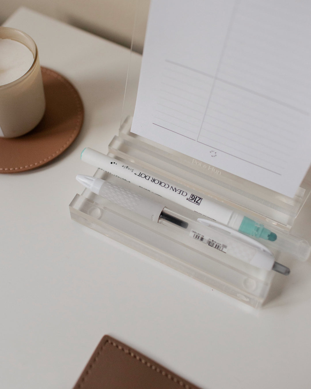Acrylic Clipboard Stand