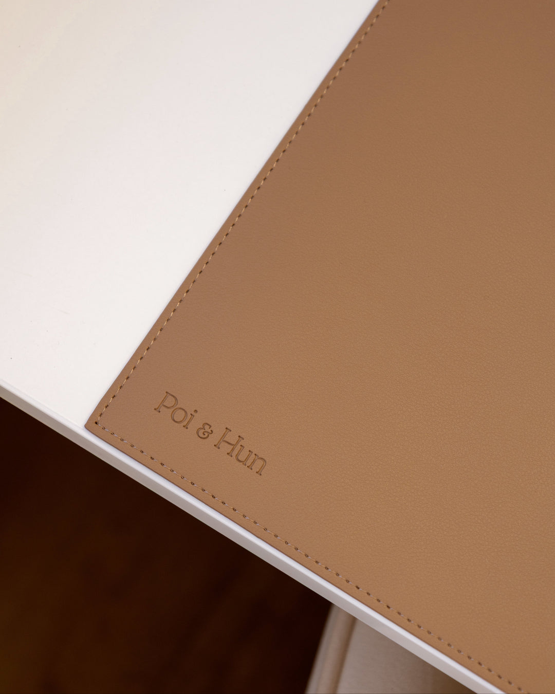 Arch Desk Mat | Tiramisu Latte
