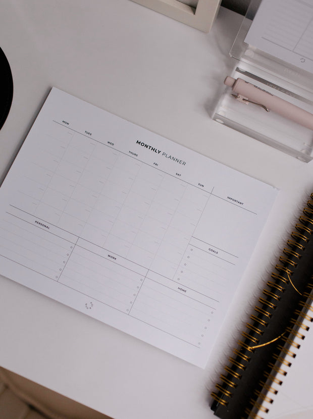 Monthly Tasks Notepad | Classic Happy Planner