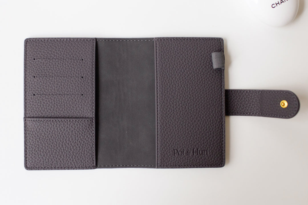Passport Planner Cover | Essential