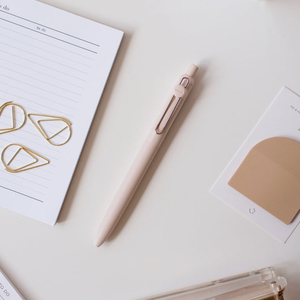 Uniball Zento Gel Pen (0.38mm) in Ivory