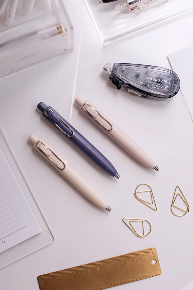 Uniball One P Gel Pen 0 38mm In Peach Milk Poi Hun uniball-one-p-gel-pen-0-38mm-in-peach-milk-poi-hun
