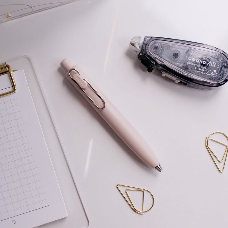 Poi_Hun-UniballOnePGelPen_0.