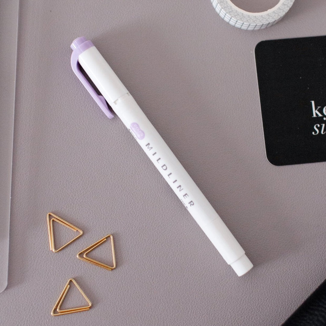 Zebra Mildliner Double-Sided Highlighter in Mild Violet