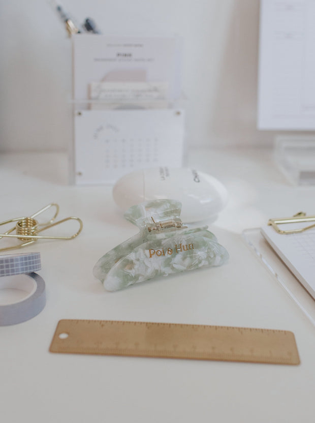 Hair Claw Clip - Mint